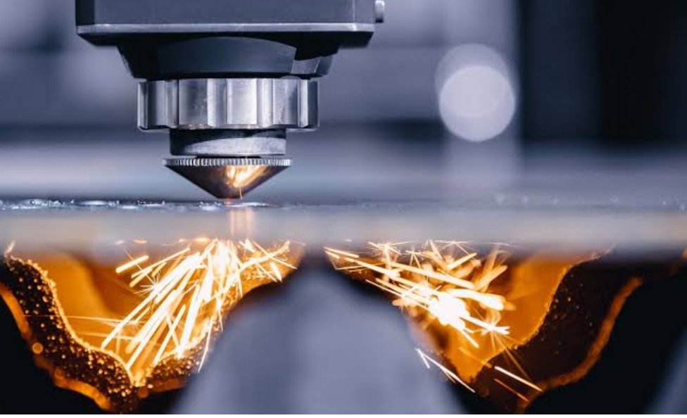 EasySpray – A Reliable Source for CNC Cutting, Edging and Spraying Services Across London - miroirpmu - miroir pmu