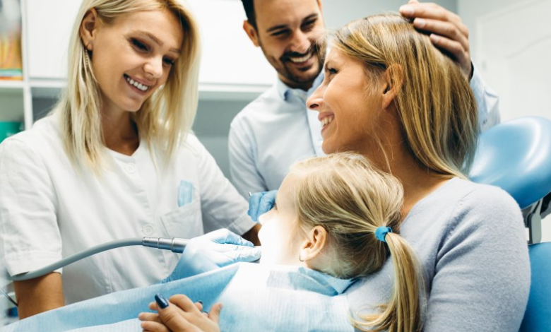 3 Benefits Of Choosing One Dentist For The Entire Family