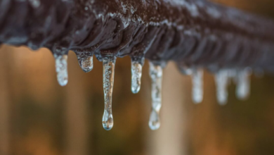 How To Keep Your Pipes From Breaking And Freezing In The Winter