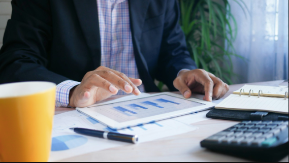 Why Businesses Turn To Firms For Corporate Governance Oversight